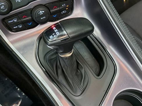 Used 2015 Dodge Challenger SXT w/ Driver Convenience Group RWD image 16