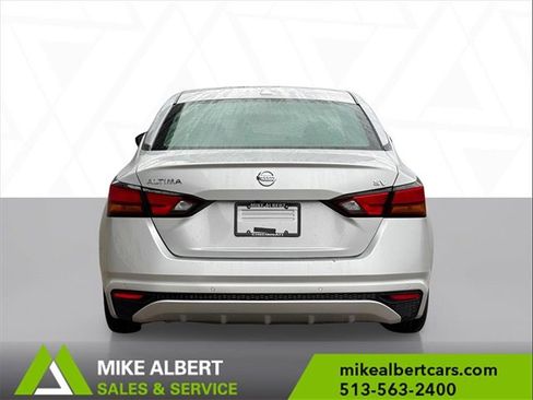 Used 2022 Nissan Altima 2.5 SV image 5