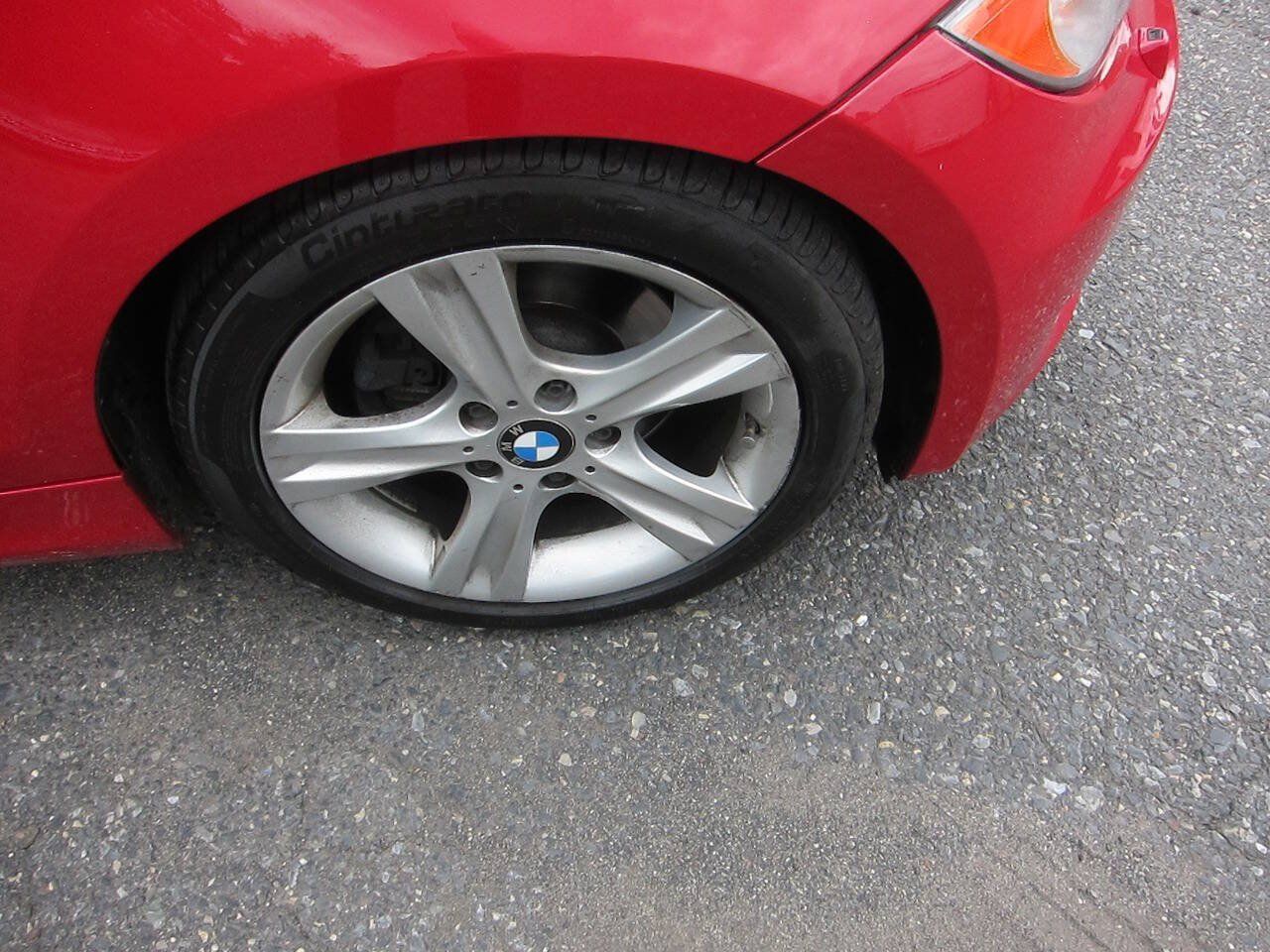 Used 2009 BMW 128i Convertible RWD image 6