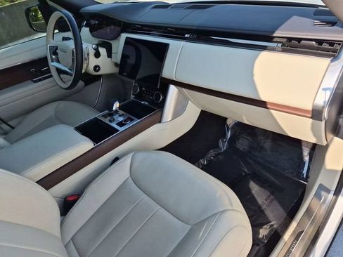 Used 2023 Land Rover Range Rover Long Wheelbase Autobiography AWD/4WD image 20