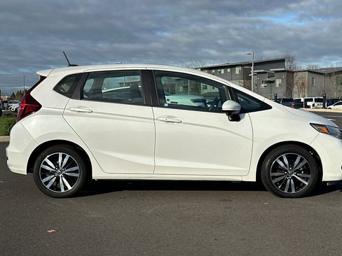 Used 2019 Honda Fit EX image 2