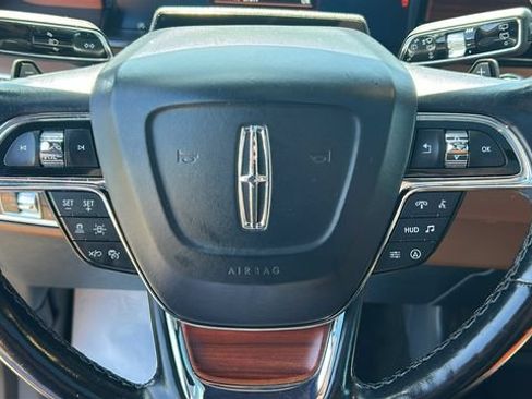 Used 2022 Lincoln Navigator L Reserve AWD/4WD image 21