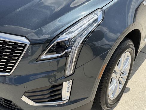 Used 2021 Cadillac XT5 Luxury FWD image 9