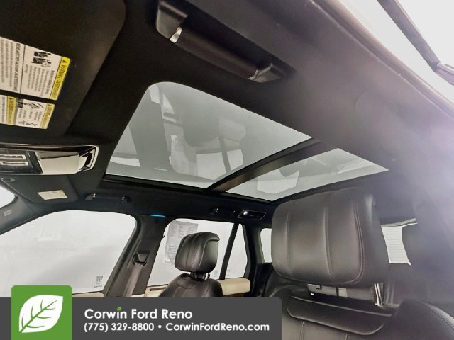 Used 2019 Land Rover Range Rover HSE AWD/4WD image 25