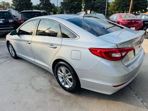 Used 2015 Hyundai Sonata SE FWD image 5