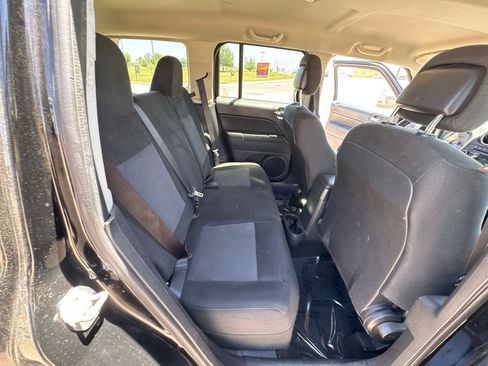 Used 2015 Jeep Patriot Sport w/ Power Value Group FWD image 13
