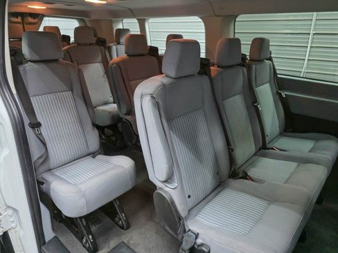 Used 2019 Ford Transit 350 XLT RWD image 11