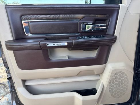 Used 2018 RAM 3500 Laramie Longhorn AWD/4WD image 15