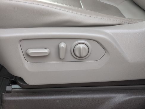 Used 2019 Chevrolet Silverado 1500 LTZ w/ LTZ Plus Package image 10