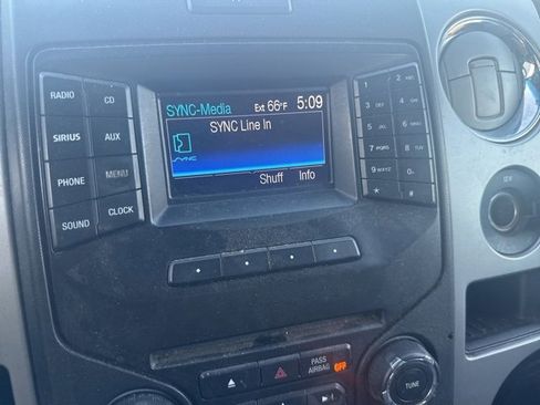 Used 2013 Ford F150 XLT w/ Mid Equipment Group image 13