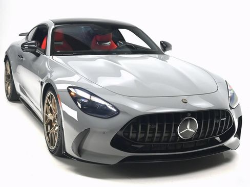 Used 2026 Mercedes-Benz AMG GT 63 image 3