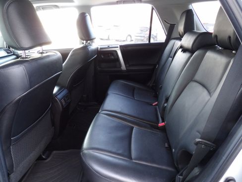 Used 2013 Toyota 4Runner SR5 image 23