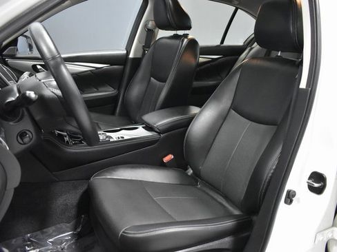 Used 2023 INFINITI Q50 Luxe w/ Cargo Package image 5