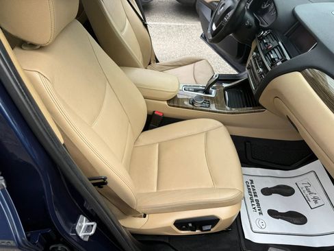 Used 2017 BMW X3 xDrive28i w/ Premium Package image 34