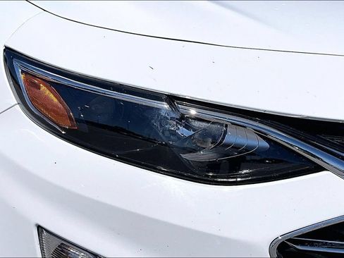 Used 2024 Chevrolet Malibu LS FWD image 23