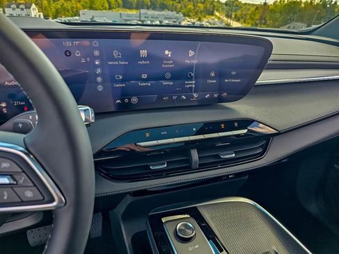 New 2026 Buick Enclave Sport Touring w/ Power Package image 25