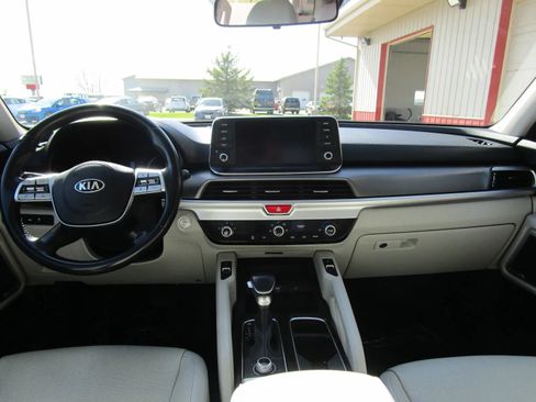 Used 2021 Kia Telluride S AWD/4WD image 13