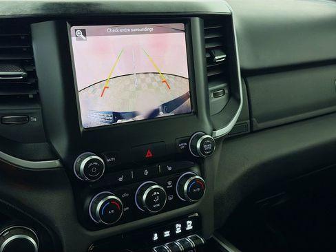 Used 2019 RAM 1500 Big Horn image 17