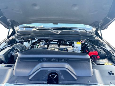 Certified 2024 RAM 3500 Tradesman w/ Chrome Appearance Group AWD/4WD image 23