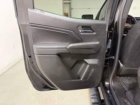 Certified 2024 Chevrolet Colorado LT w/ LT Convenience Package II image 21