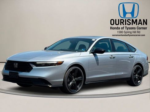 Certified 2023 Honda Accord Sport image 2