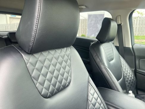 Used 2024 Ford Edge Titanium AWD/4WD image 37