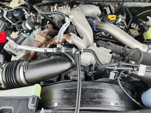 Used 2025 Ford F250 Platinum AWD/4WD image 33