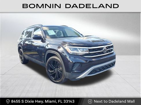 Used 2023 Volkswagen Atlas SE w/ Panoramic Sunroof Package image 1