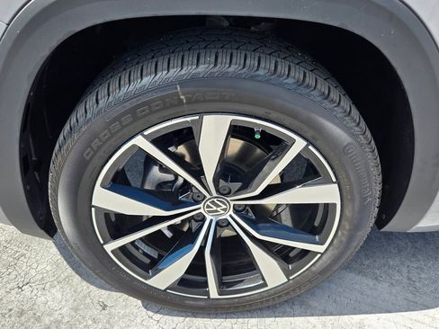 New 2026 Volkswagen Atlas SEL Premium R-Line AWD/4WD image 5