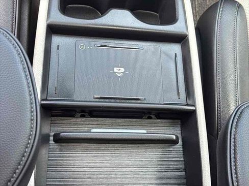 Used 2025 Honda Odyssey Elite image 20