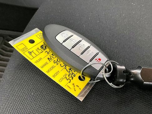 Used 2024 Nissan Sentra SV image 11