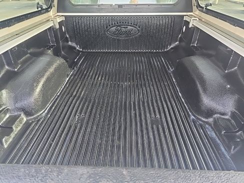 Used 2010 Ford Ranger XLT image 5