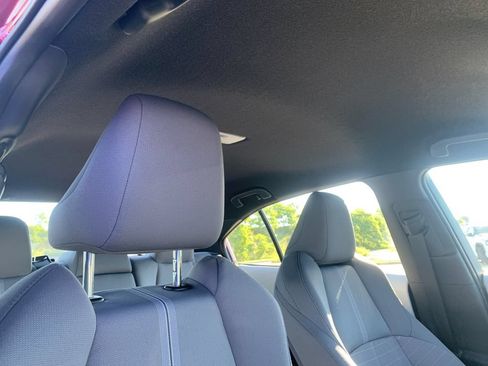 Used 2026 Toyota Corolla SE FWD image 19