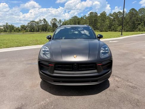Used 2024 Porsche Macan AWD/4WD image 15