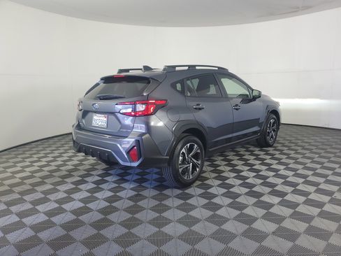 Used 2025 Subaru Crosstrek 2.0i Premium AWD/4WD image 4