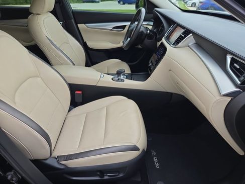 Used 2019 INFINITI QX50 Essential w/ Premium Heat Package FWD image 22
