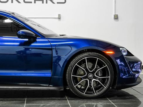 Used 2023 Porsche Taycan RWD image 10