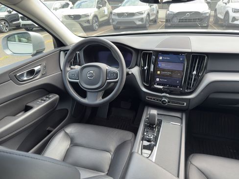 Certified 2023 Volvo XC60 B5 Core w/ Climate Package image 18
