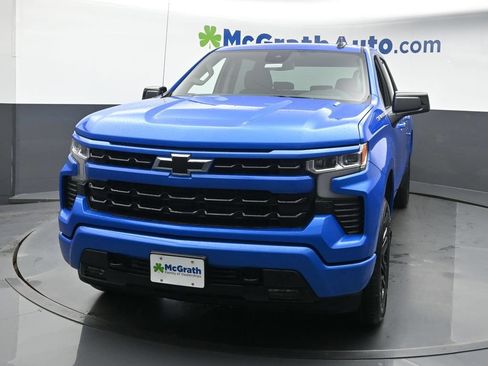 Used 2025 Chevrolet Silverado 1500 RST AWD/4WD image 6