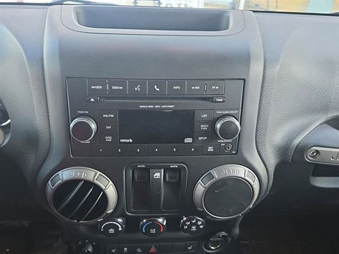 Used 2017 Jeep Wrangler Sport w/ Quick Order Package 24S image 19