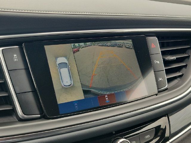 Used 2018 Buick Enclave Premium FWD image 19