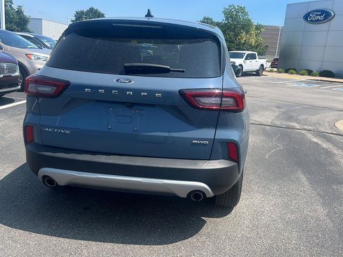Used 2024 Ford Escape Active AWD/4WD image 6
