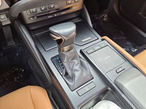 Used 2022 Lexus ES 350 w/ Premium Package FWD image 12