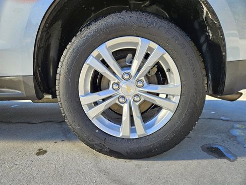 Used 2014 Chevrolet Equinox LS image 5
