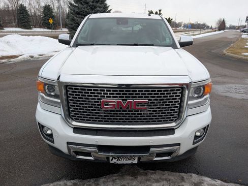 Used 2015 GMC Sierra 2500 Denali image 4