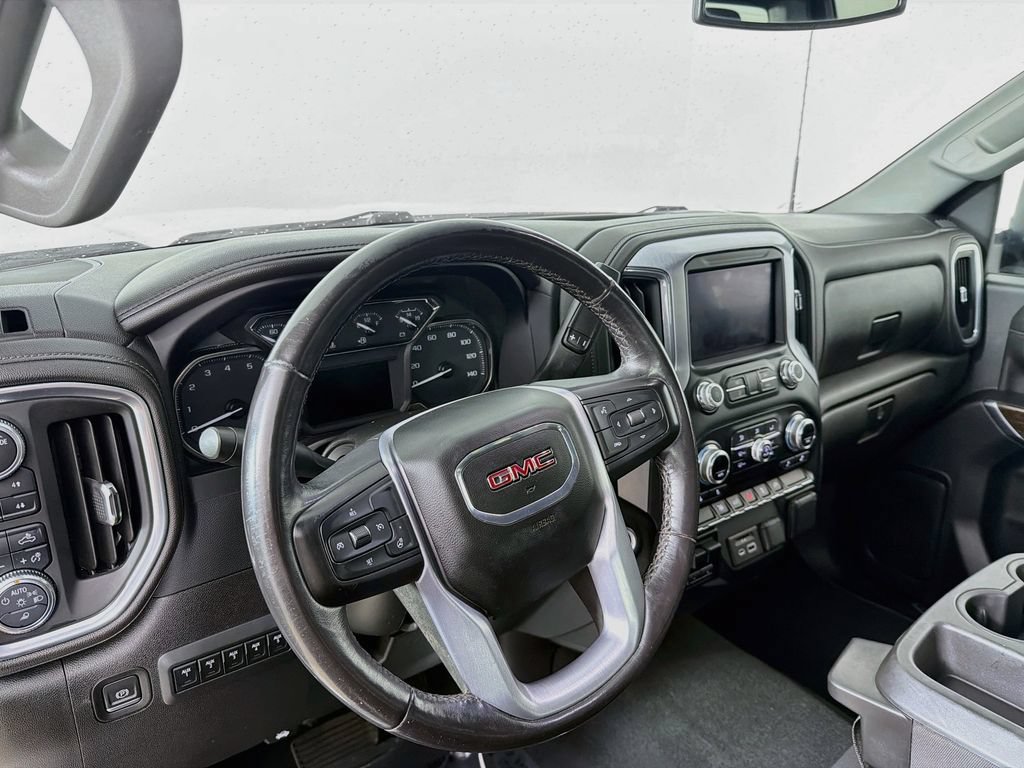 Used 2022 GMC Sierra 3500 SLE w/ SLE Convenience Package AWD/4WD image 9