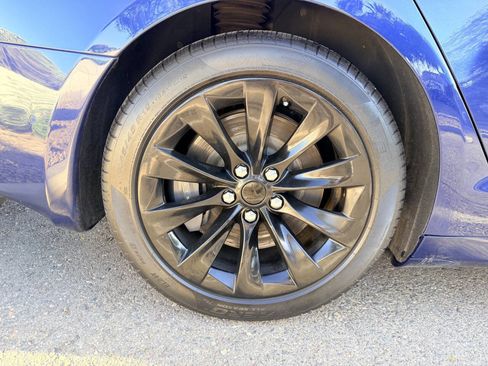 Used 2018 Tesla Model S 75D AWD/4WD image 23