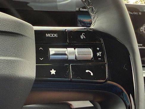 New 2026 Kia Sorento S image 10