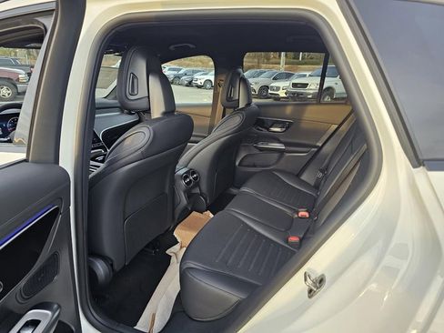 New 2026 Mercedes-Benz GLC 300 image 23
