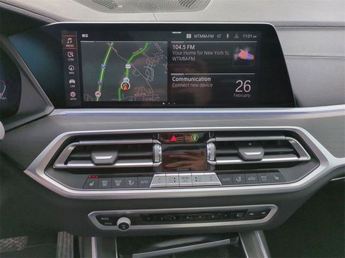 Certified 2022 BMW X7 xDrive40i w/ Premium Package image 12